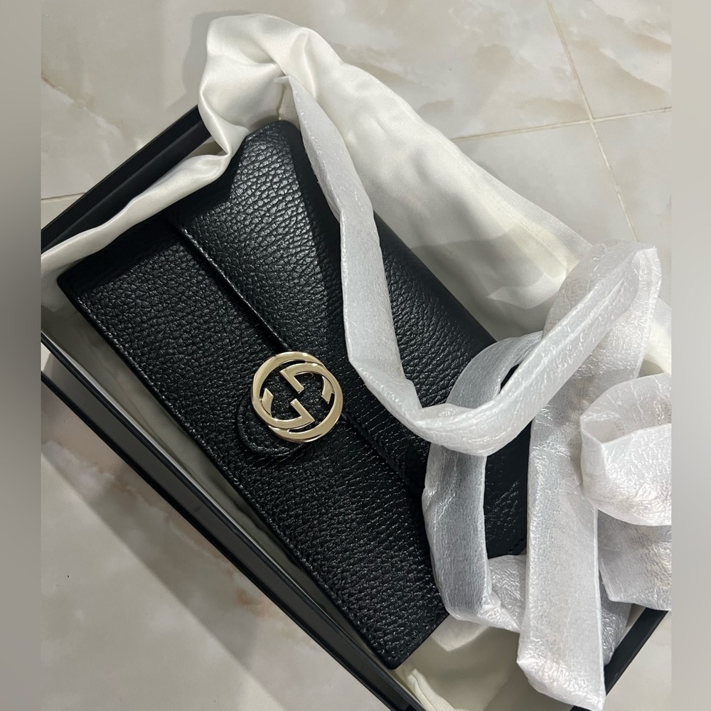 Gucci Small Crossbody Wallet Bag NEW